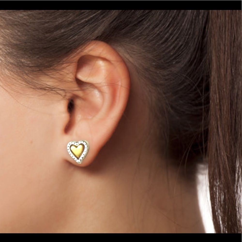 2/$20 Lucky Brand Heart ❤️ Stud Earrings